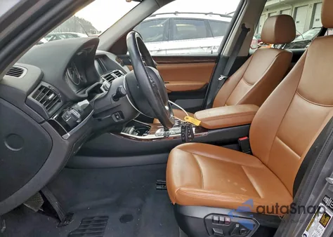 2015 BMW X3 xDrive28I z USA, uszkodzony, nr VIN 5UXWX9C52F0D54081